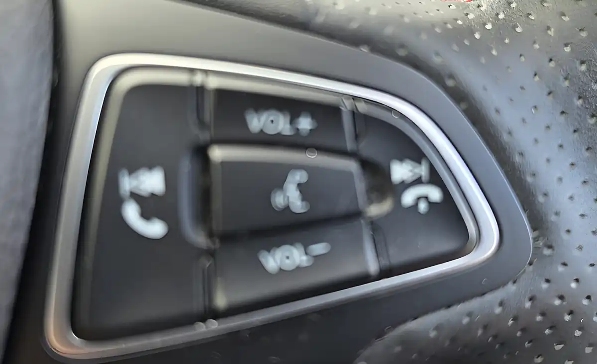 Used 2022 Ford Ecosport ST-Line Desert Island Blue - Interior and Exterior details 18