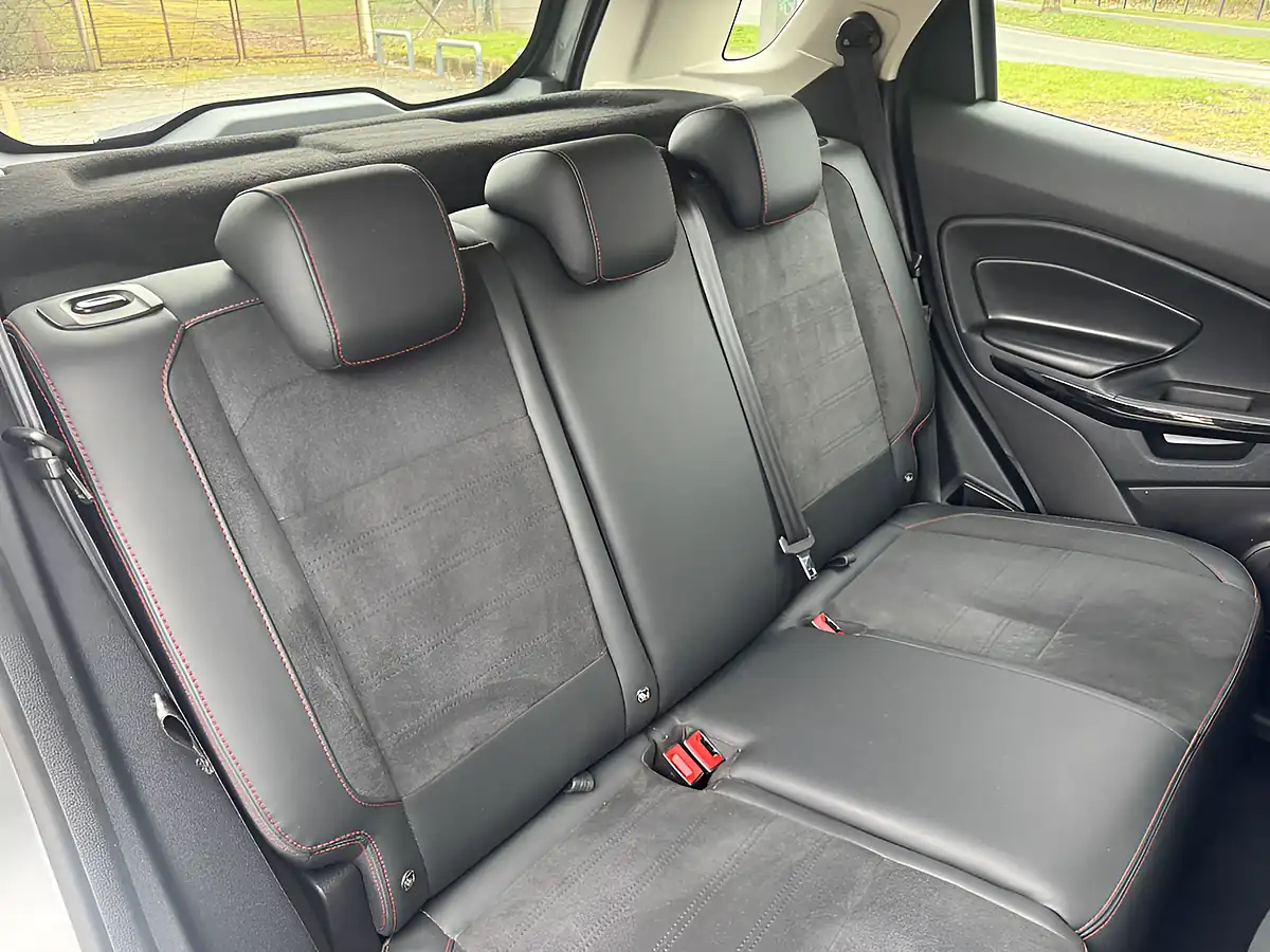 Used 2022 Ford Ecosport ST-Line Silver - Interior and Exterior details 7
