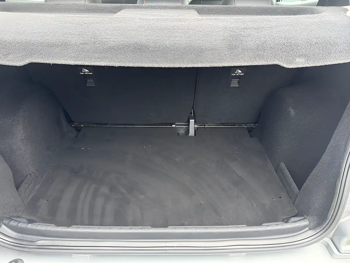 Used 2022 Ford Ecosport ST-Line Silver - Interior and Exterior details 9