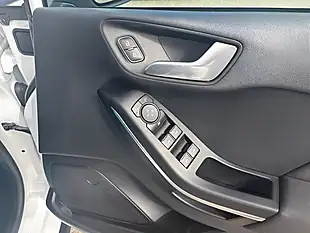 Used 2022 Ford Fiesta Active Frozen White - Interior and Exterior details 20