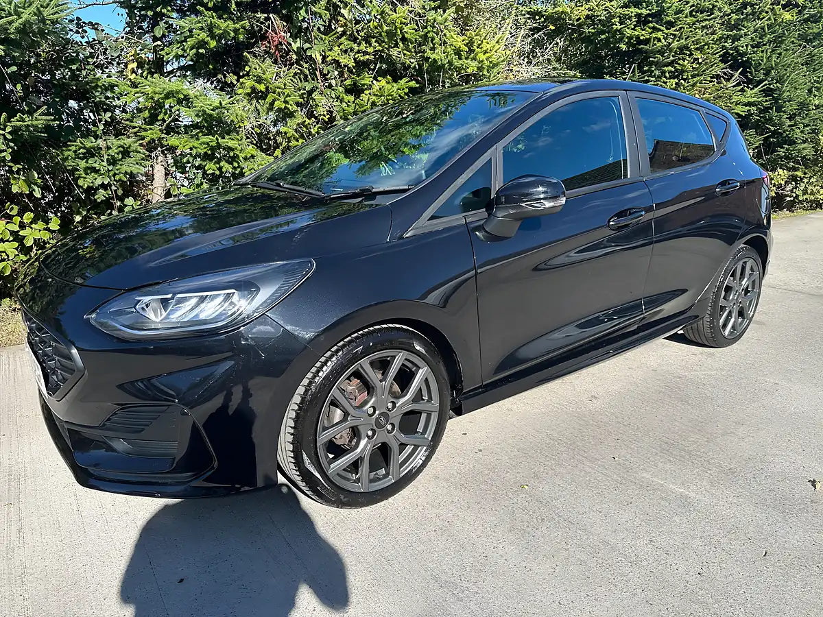 Used 2022 Ford Fiesta - Front View