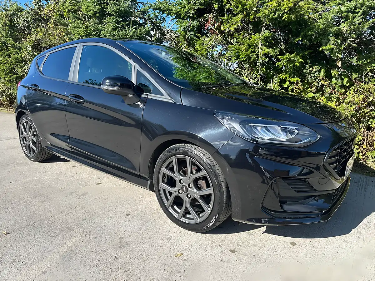 Used 2022 Ford Fiesta - Interior and Exterior details 9