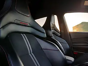 Used 2022 Ford Fiesta ST-2 White - Interior and Exterior details 16