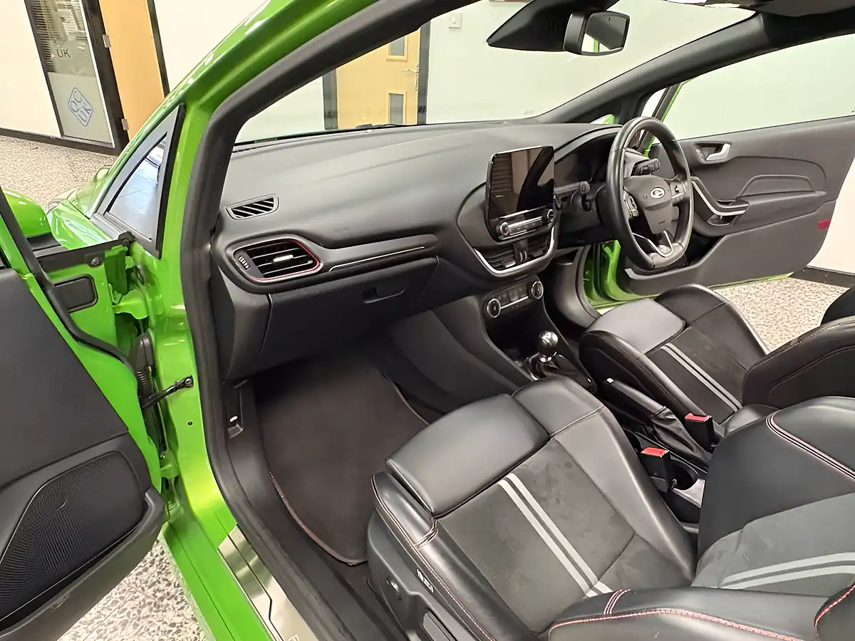 Used 2022 Ford Fiesta ST-3 Green - Interior and Exterior details 17