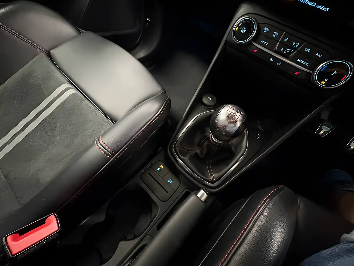 Used 2022 Ford Fiesta ST-3 Green - Interior and Exterior details 20