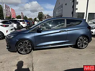 Used 2022 Ford Fiesta ST-Line Vignale Chrome Blue - Interior and Exterior details 14