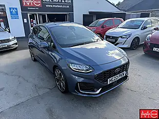Used 2022 Ford Fiesta ST-Line Vignale Chrome Blue - Interior and Exterior details 16