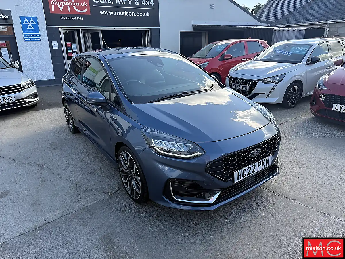 Used 2022 Ford Fiesta ST-Line Vignale Chrome Blue - Interior and Exterior details 16