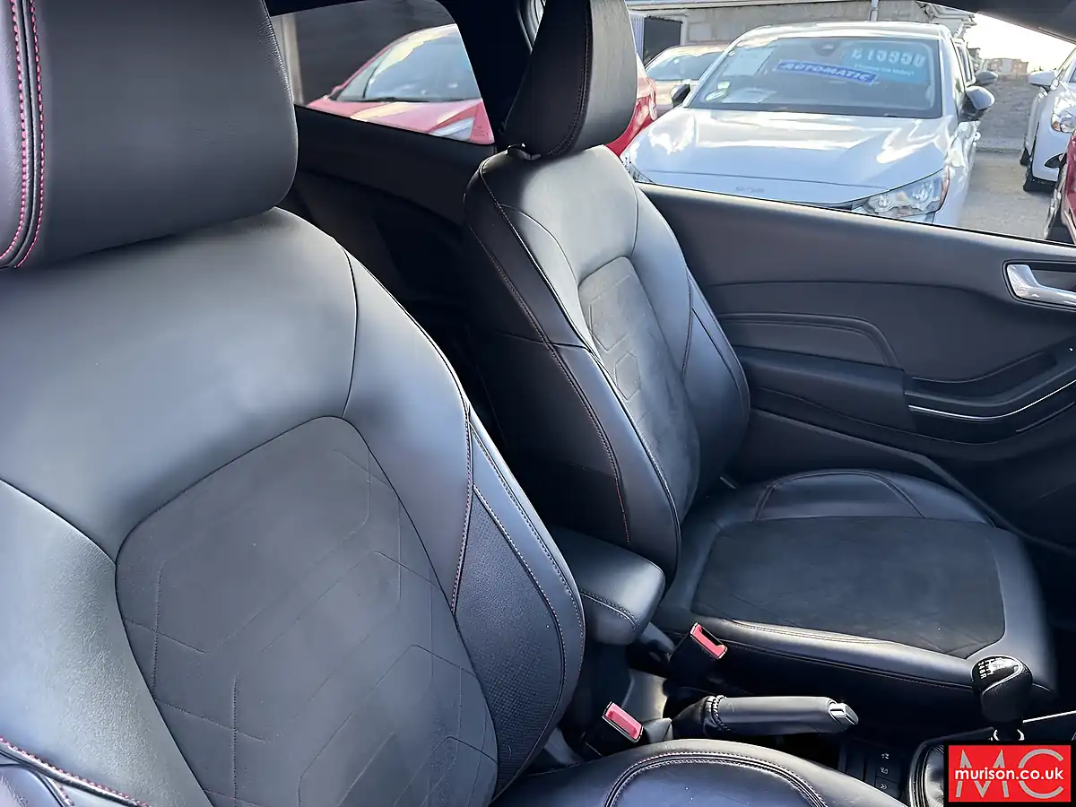 Used 2022 Ford Fiesta ST-Line Vignale Chrome Blue - Interior and Exterior details 18