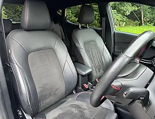 Used 2022 Ford Fiesta ST-Line Vignale Frozen White - Interior and Exterior details 11