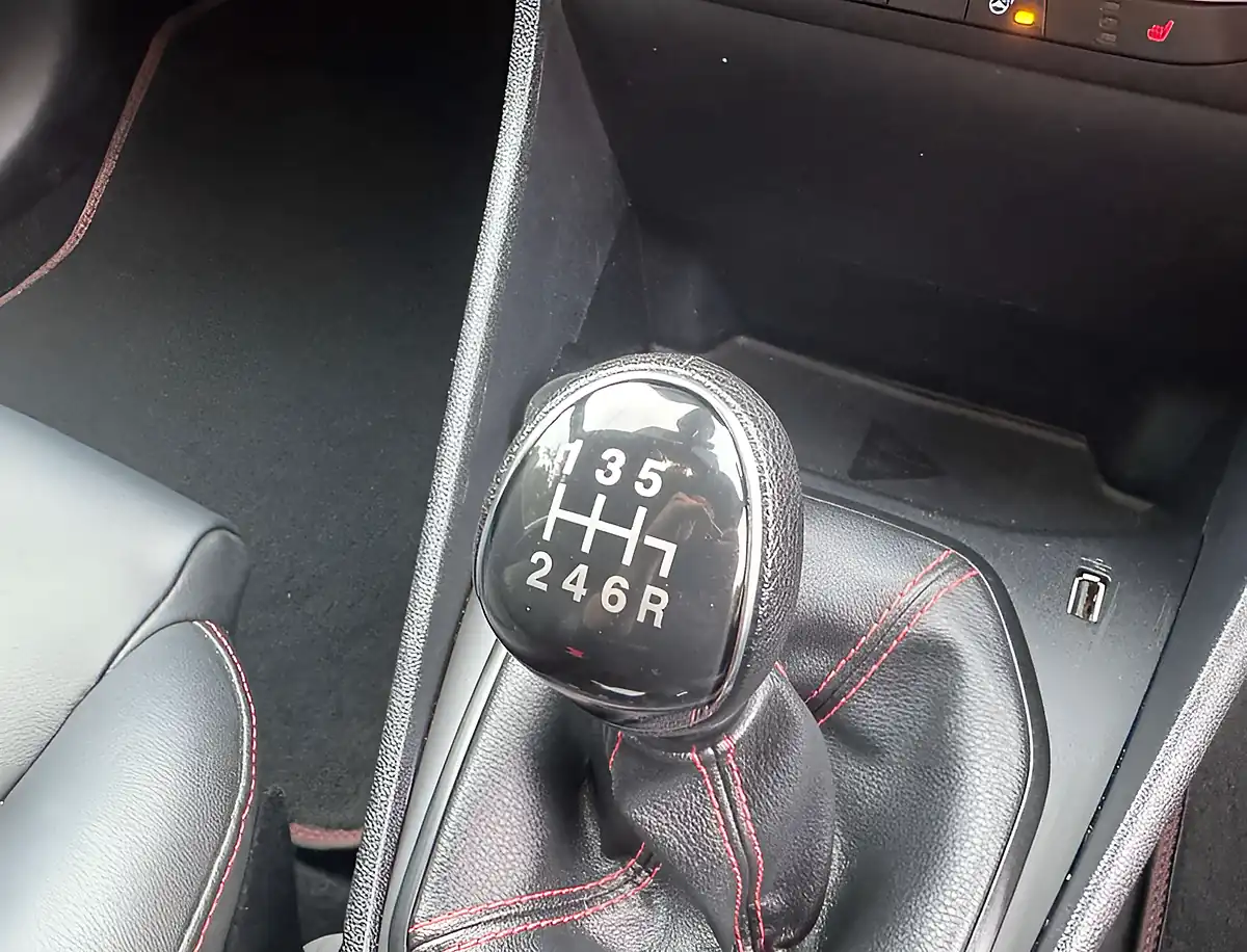 Used 2022 Ford Fiesta ST-Line Vignale Frozen White - Interior and Exterior details 15