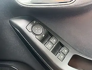 Used 2022 Ford Fiesta ST-Line Vignale Frozen White - Interior and Exterior details 16