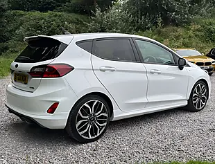 Used 2022 Ford Fiesta ST-Line Vignale Frozen White - Interior and Exterior details 3
