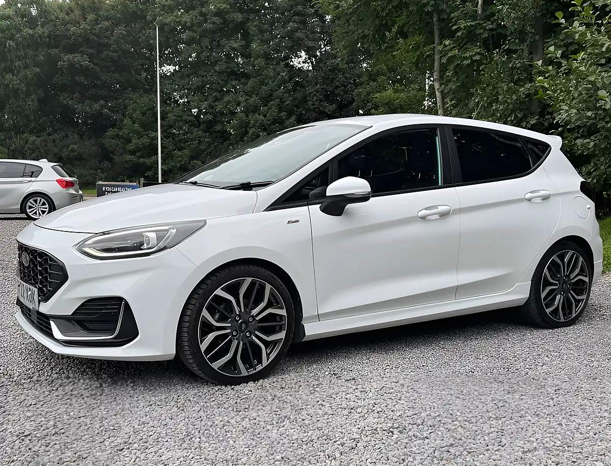Used 2022 Ford Fiesta ST-Line Vignale Frozen White - Interior and Exterior details 7