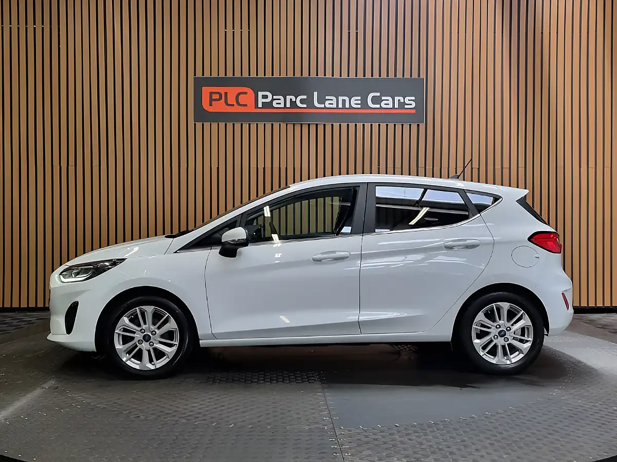 Used 2022 Ford Fiesta Titanium Frozen White - Interior and Exterior details 9