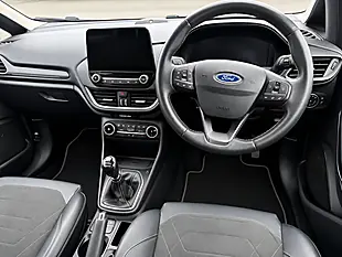 Used 2022 Ford Fiesta Titanium Vignale Red - Interior and Exterior details 15