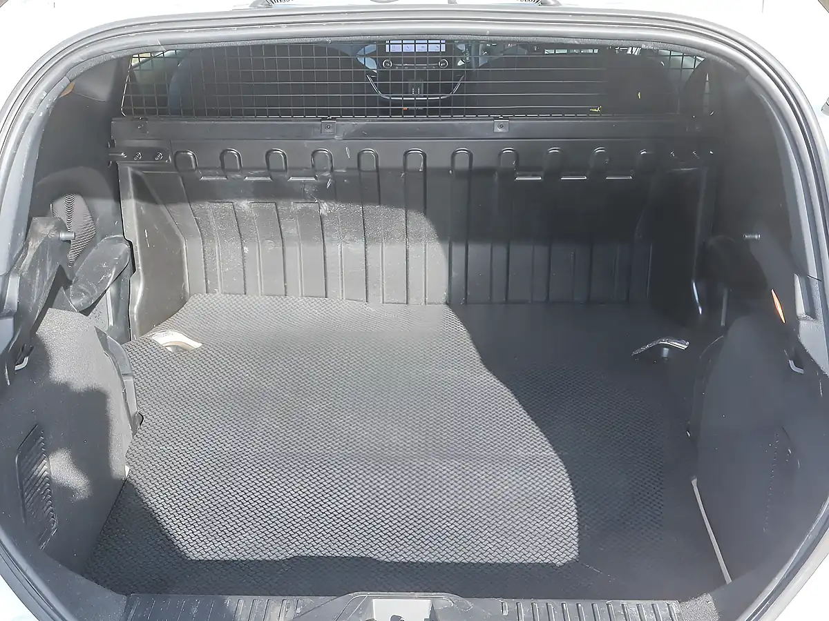 Used 2022 Ford Fiesta Van Sport Van Frozen White - Interior and Exterior details 11