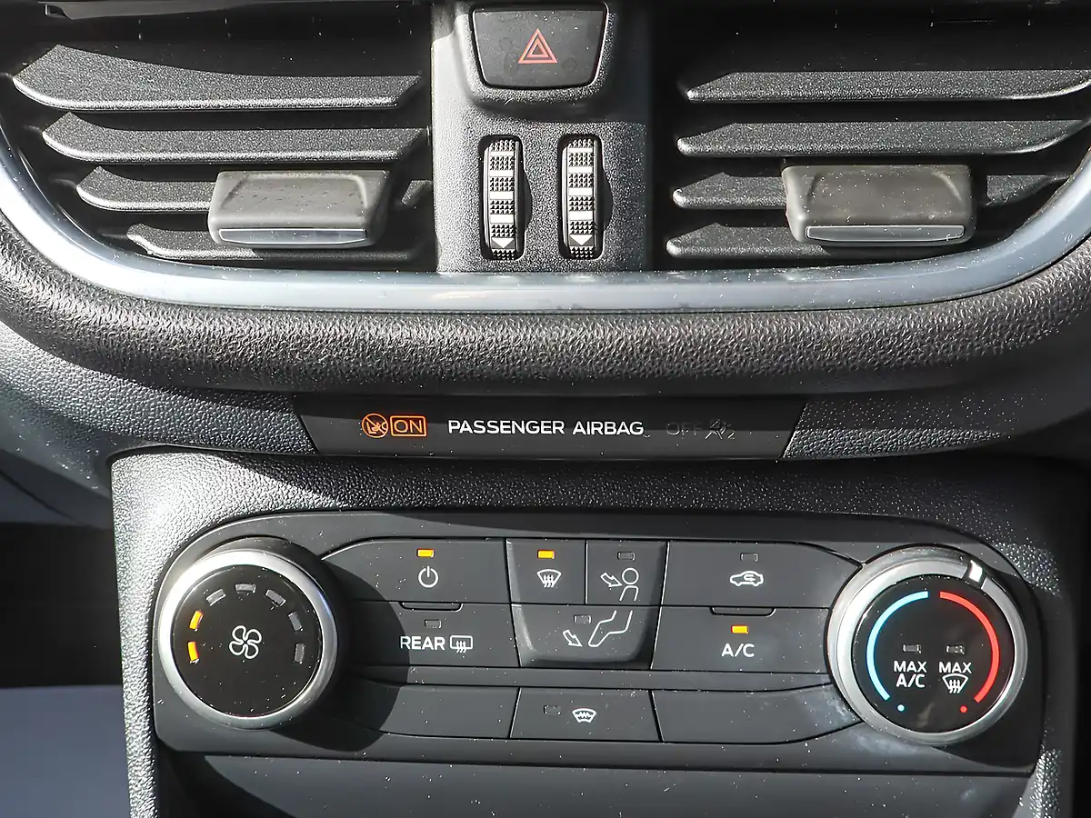 Used 2022 Ford Fiesta Van Sport Van Frozen White - Interior and Exterior details 20