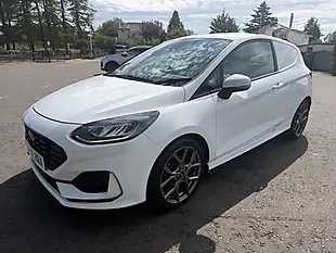Used 2022 Ford Fiesta Van Sport White - Interior and Exterior details 10
