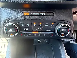 Used 2022 Ford Focus Active Style White - Interior and Exterior details 19