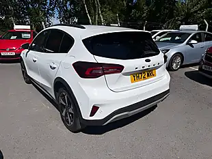 Used 2022 Ford Focus Active Style White - Interior and Exterior details 4