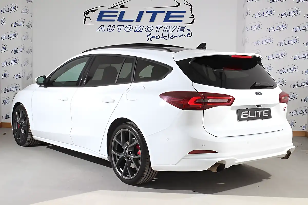 Used 2022 Ford Focus ST Frozen White - Interior and Exterior details 10