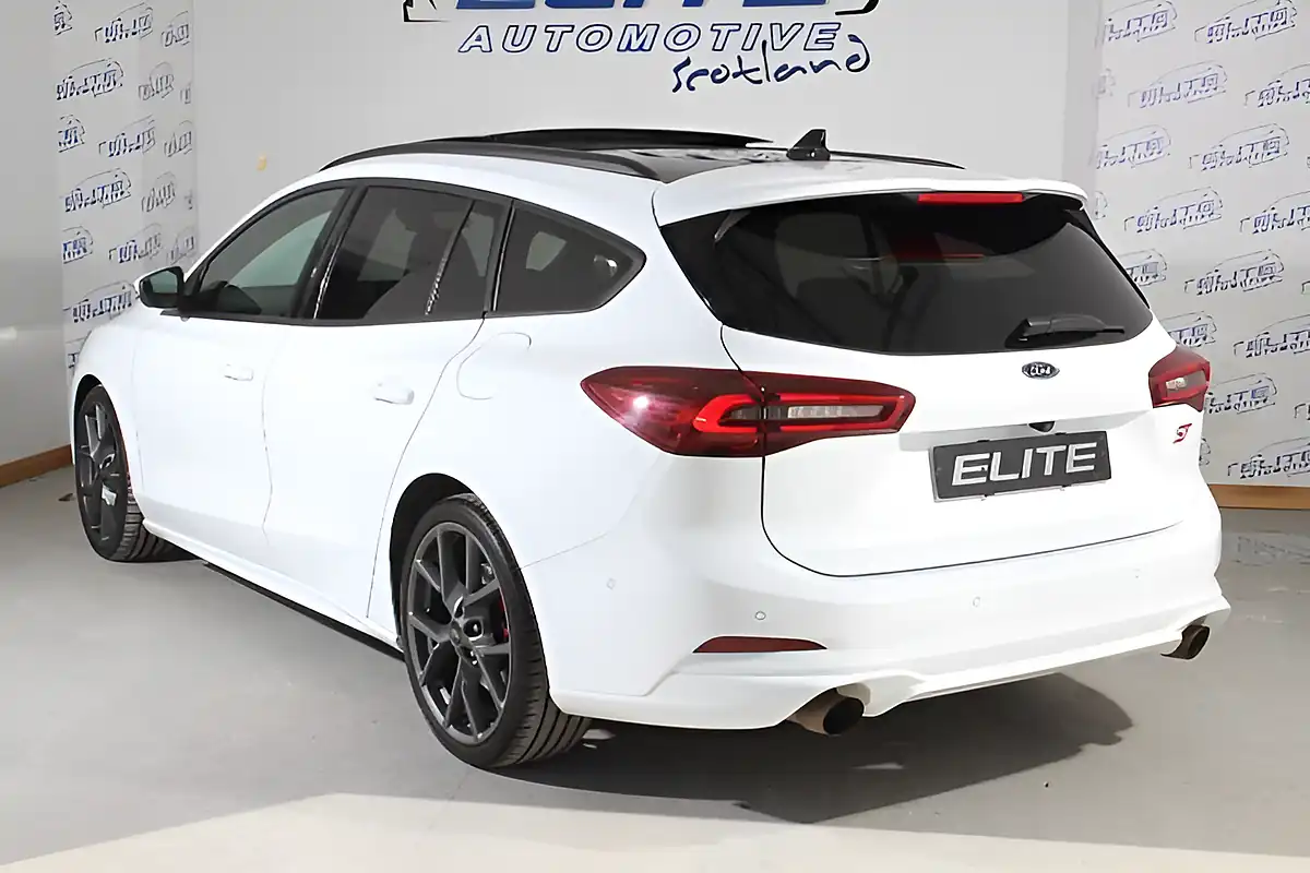 Used 2022 Ford Focus ST Frozen White - Interior and Exterior details 12