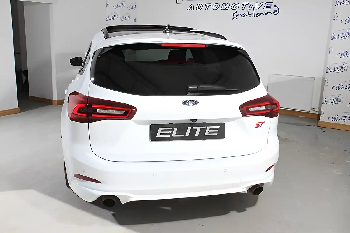 Used 2022 Ford Focus ST Frozen White - Interior and Exterior details 15
