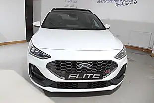 Used 2022 Ford Focus ST Frozen White - Interior and Exterior details 9