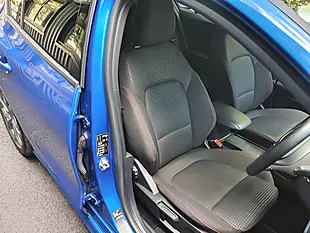 Used 2022 Ford Focus ST-Line Style Desert Island Blue - Interior and Exterior details 11