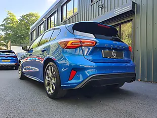 Used 2022 Ford Focus ST-Line Style Desert Island Blue - Interior and Exterior details 3