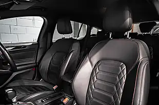 Used 2022 Ford Focus ST-Line Vignale Black - Interior and Exterior details 13