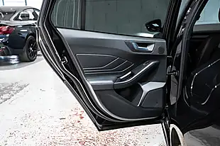 Used 2022 Ford Focus ST-Line Vignale Black - Interior and Exterior details 14