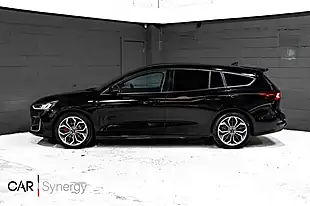 Used 2022 Ford Focus ST-Line Vignale Black - Interior and Exterior details 3