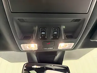 Used 2022 Ford Focus ST-Line Vignale Frozen White - Interior and Exterior details 13