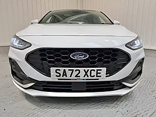 Used 2022 Ford Focus ST-Line Vignale Frozen White - Interior and Exterior details 2