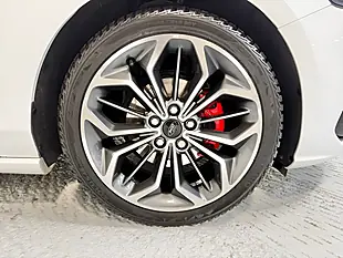 Used 2022 Ford Focus ST-Line Vignale Frozen White - Interior and Exterior details 6