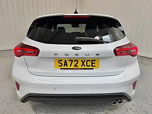 Used 2022 Ford Focus ST-Line Vignale Frozen White - Interior and Exterior details 8