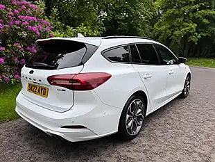 Used 2022 Ford Focus ST-Line Vignale White - Interior and Exterior details 14