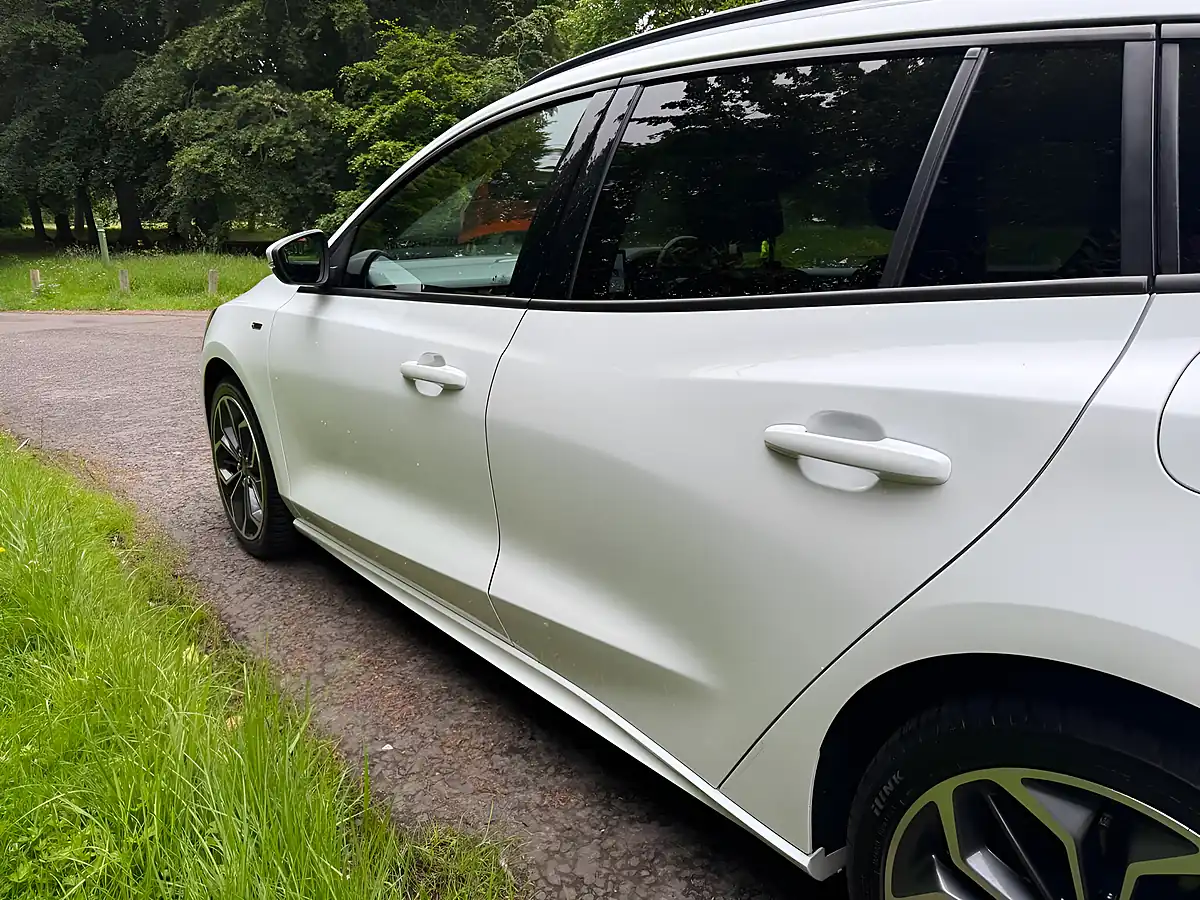 Used 2022 Ford Focus ST-Line Vignale White - Interior and Exterior details 16