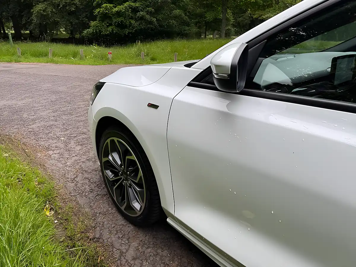 Used 2022 Ford Focus ST-Line Vignale White - Interior and Exterior details 17