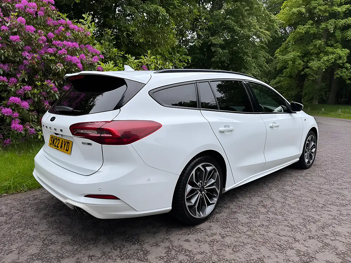 Used 2022 Ford Focus ST-Line Vignale White - Interior and Exterior details 3