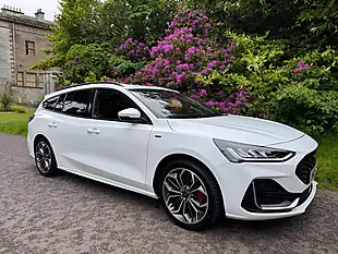 Used 2022 Ford Focus ST-Line Vignale White - Interior and Exterior details 7