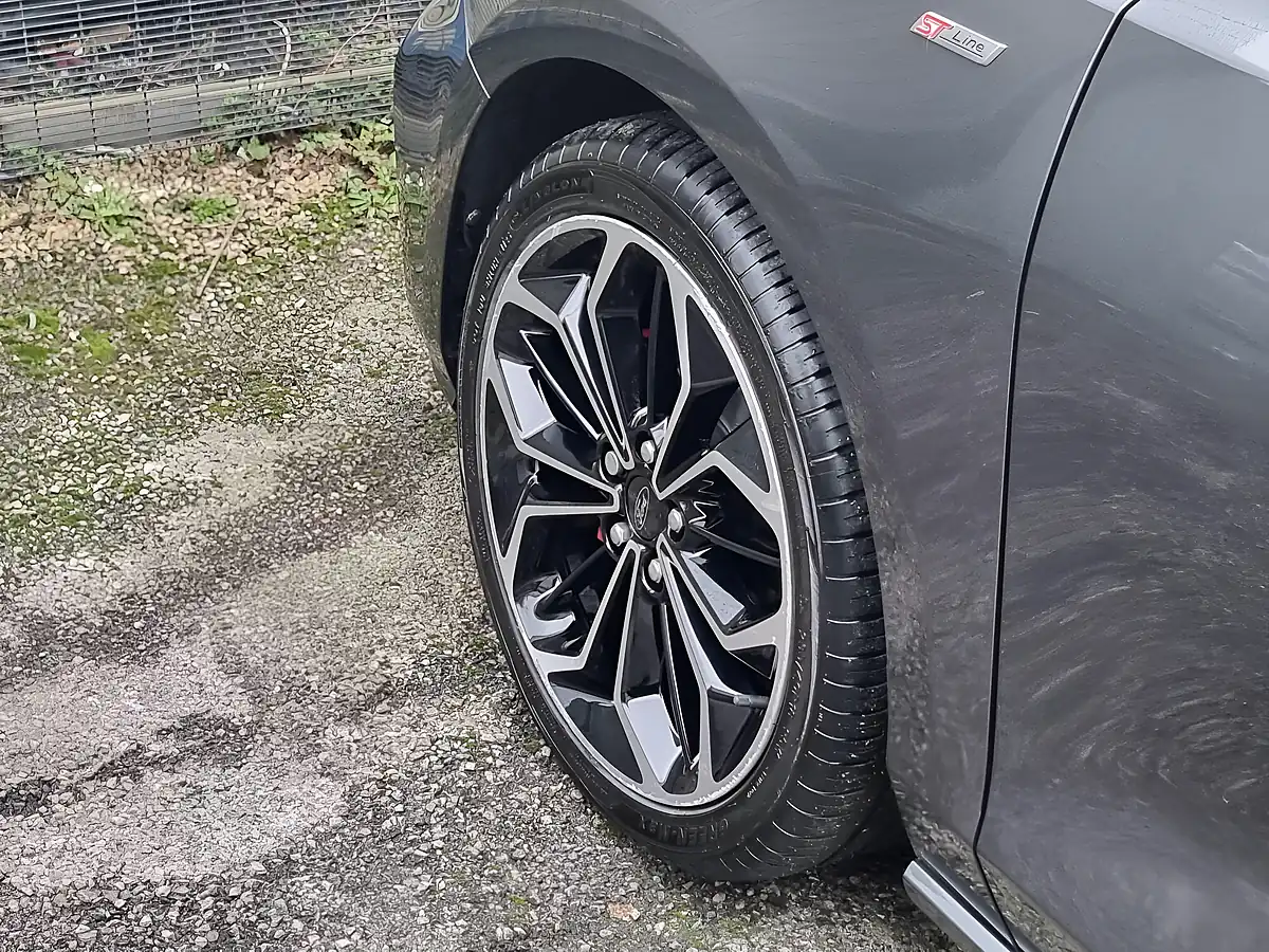Used 2022 Ford Focus ST-Line X Edition Grey - Interior and Exterior details 11