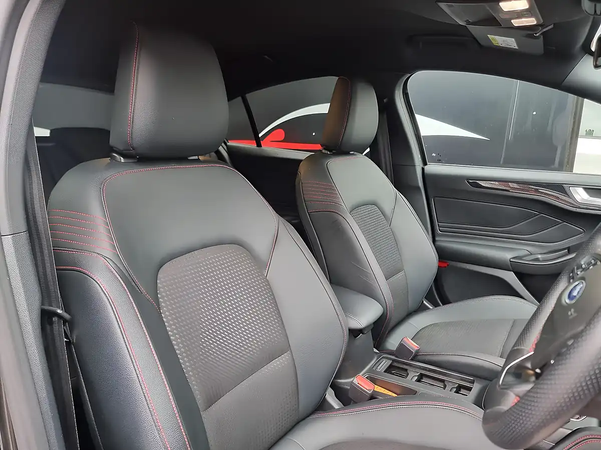 Used 2022 Ford Focus ST-Line X Edition Grey - Interior and Exterior details 12