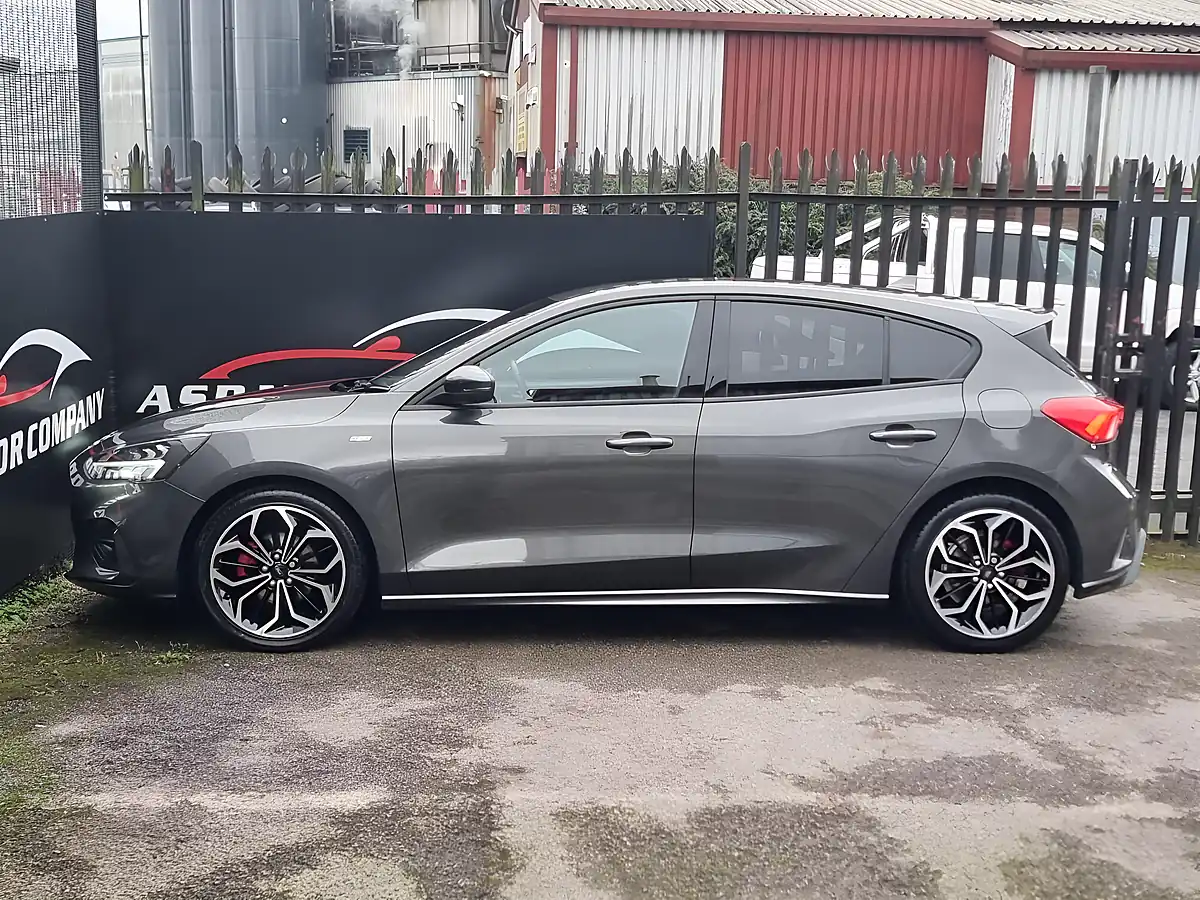 Used 2022 Ford Focus ST-Line X Edition Grey - Interior and Exterior details 4