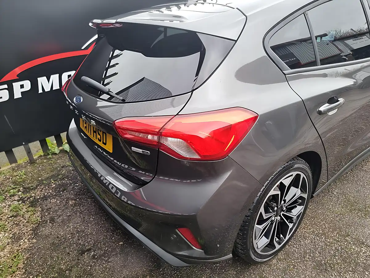 Used 2022 Ford Focus ST-Line X Edition Grey - Interior and Exterior details 9