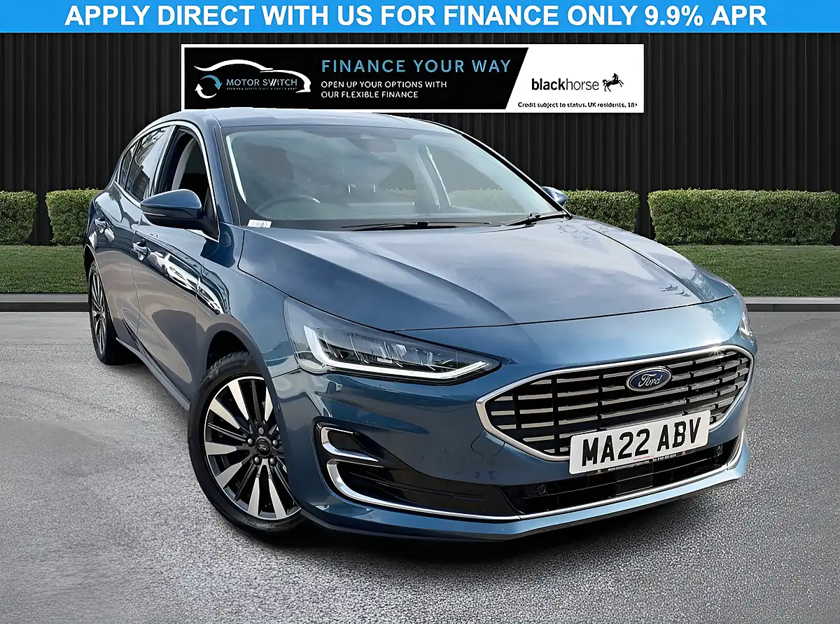 Used 2022 Ford Focus Titanium Vignale Blue - Front View
