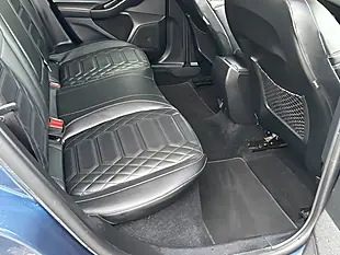 Used 2022 Ford Focus Titanium Vignale Blue - Interior and Exterior details 18