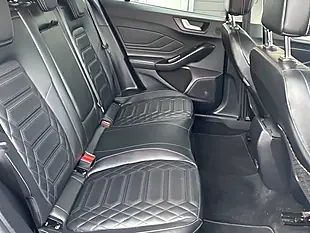 Used 2022 Ford Focus Titanium Vignale Blue - Interior and Exterior details 19